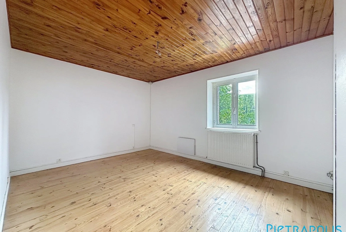 Achat maison de village 85m² avec terrasse à Cublize proche du Lac des Sapins 