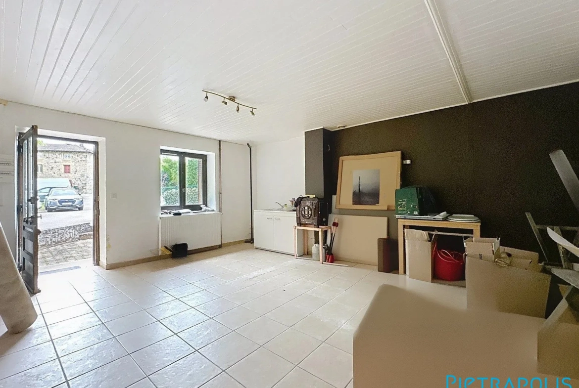 Achat maison de village 85m² avec terrasse à Cublize proche du Lac des Sapins 