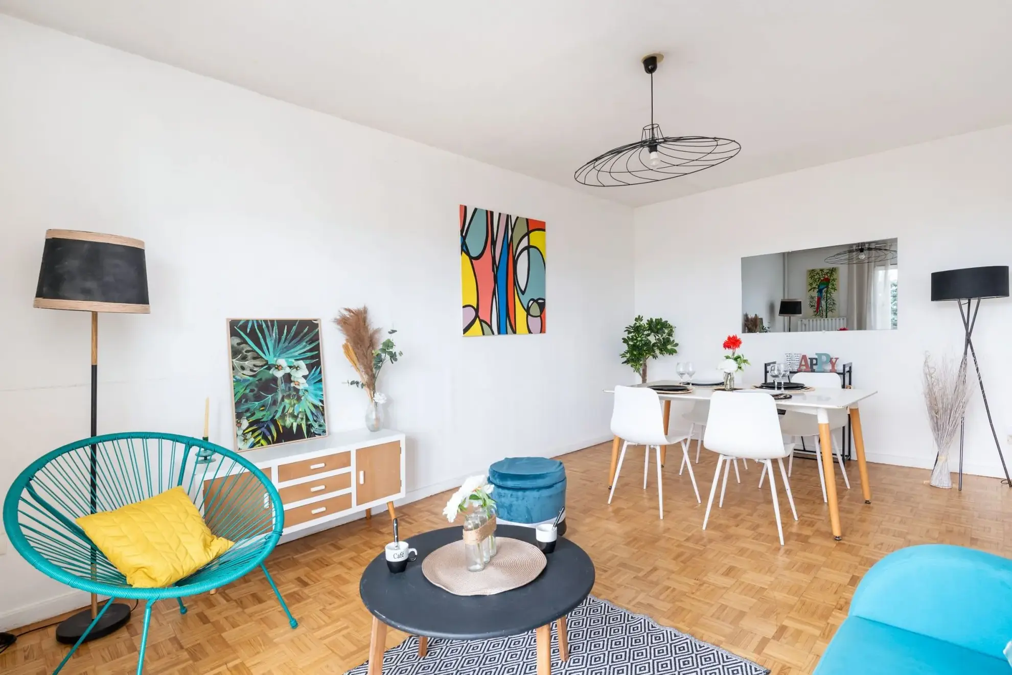 Appartement T4 à vendre à Écully avec loggia, ascenseur et proximité commodités 