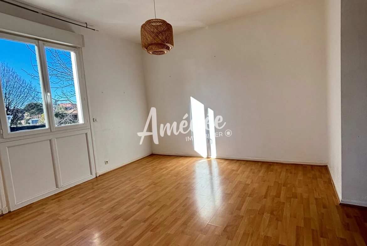 Appartement T2 avec cave et parking privé à Albi - Résidence sécurisée 