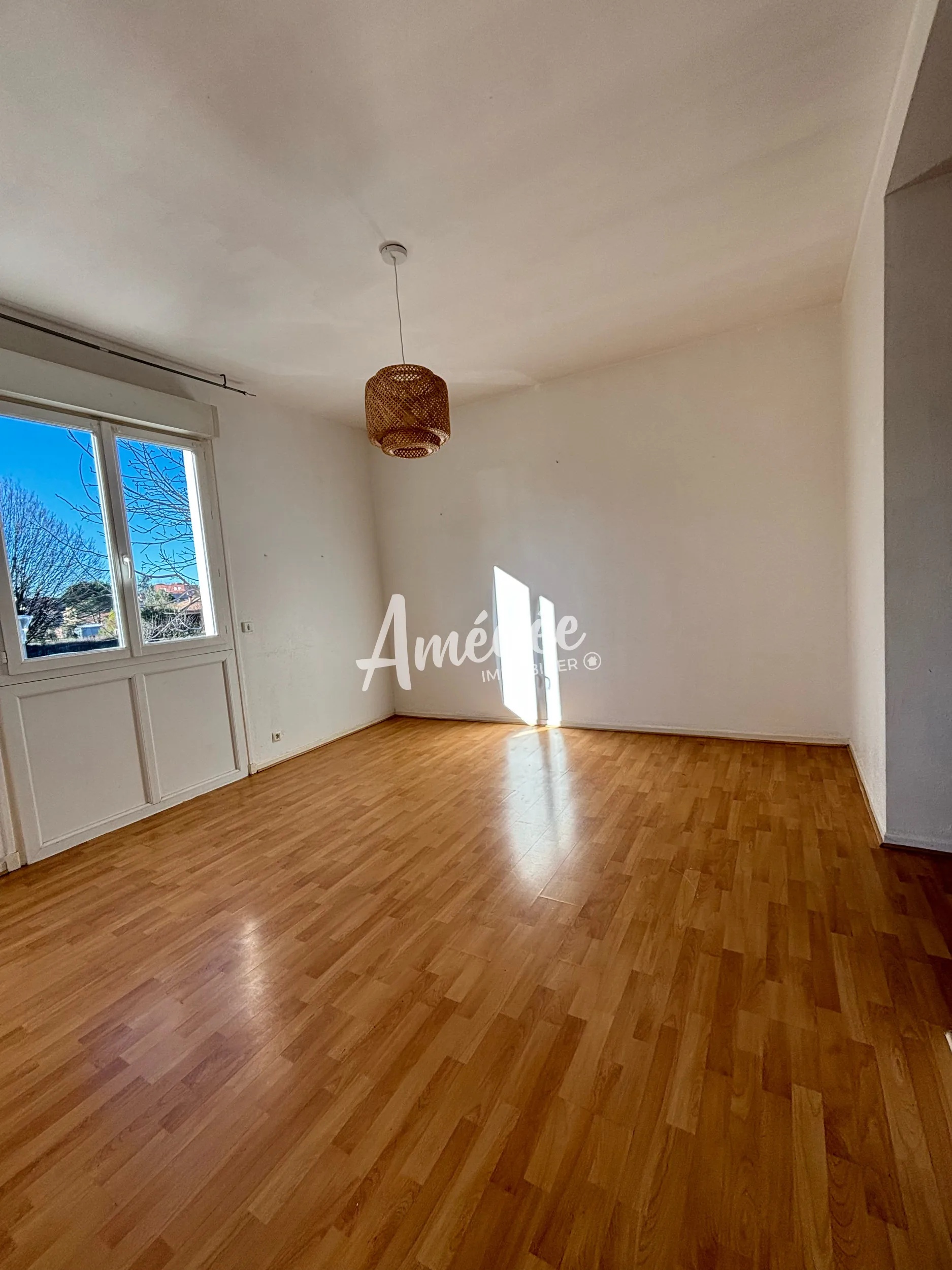 Appartement T2 avec cave et parking privé à Albi - Résidence sécurisée 