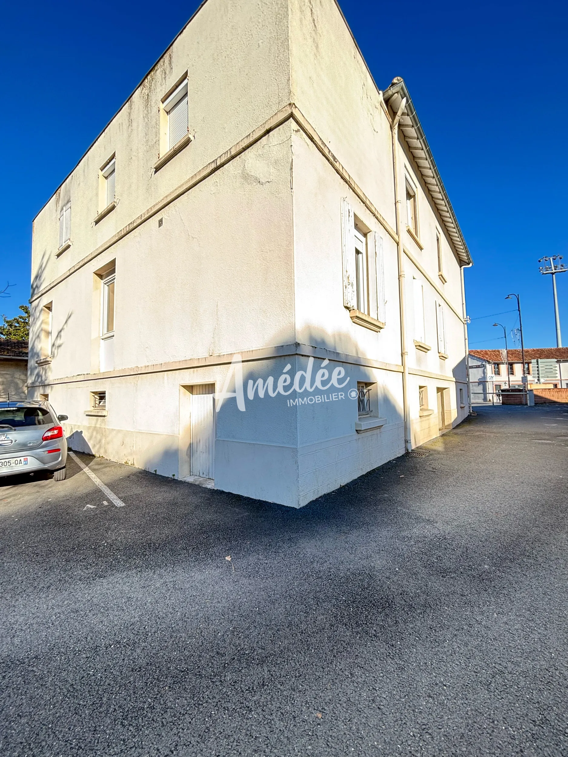 Appartement T2 avec cave et parking privé à Albi - Résidence sécurisée 
