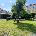 À vendre appartement T2 de 67m² à Aurillac, calme et proche du centre-ville