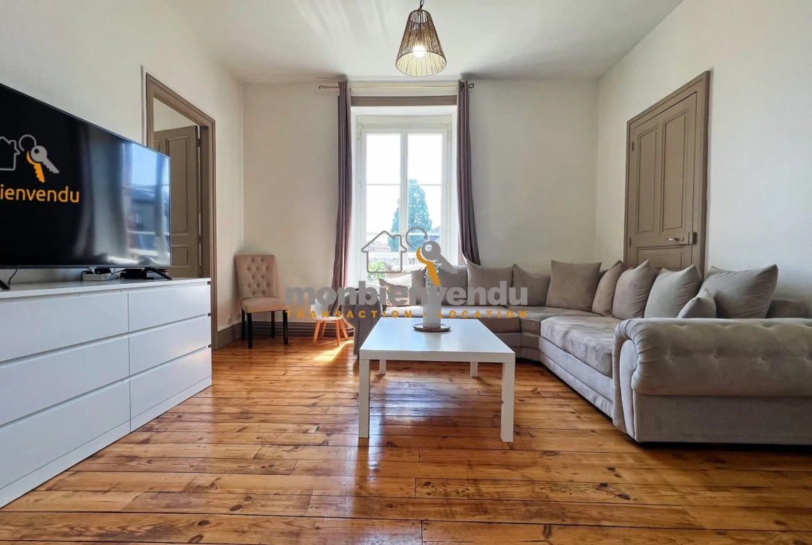 À vendre appartement T2 de 67m² à Aurillac, calme et proche du centre-ville 