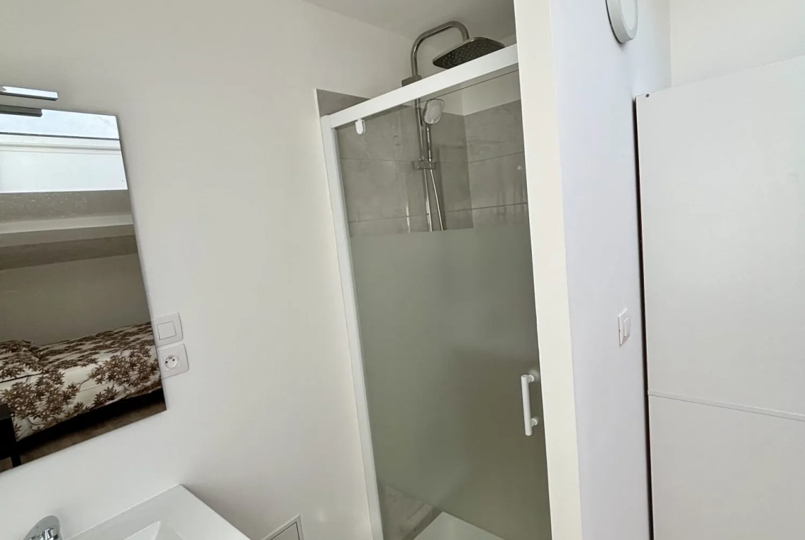 Duplex de 35 m² avec terrasse au cœur de Clermont-Ferrand 