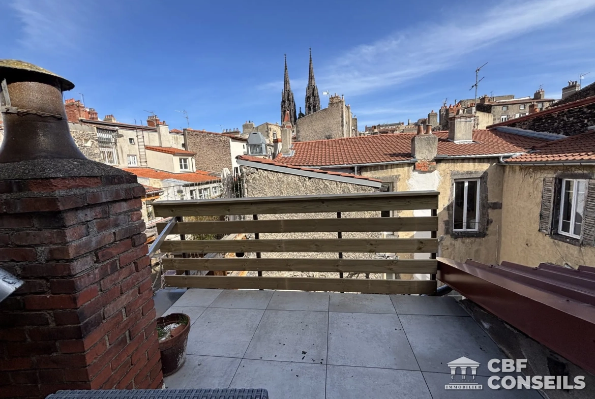 Duplex de 35 m² avec terrasse au cœur de Clermont-Ferrand 