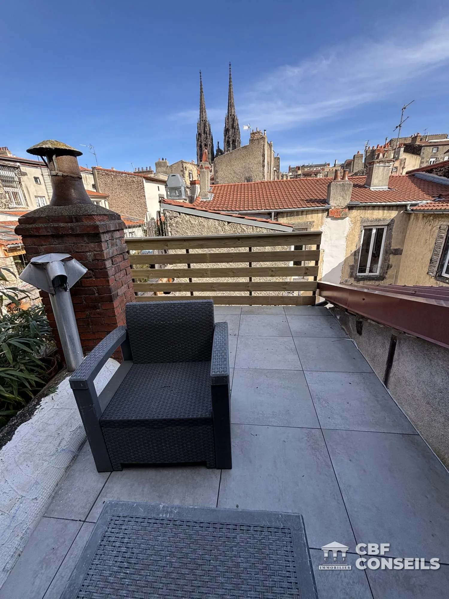 Duplex de 35 m² avec terrasse au cœur de Clermont-Ferrand 