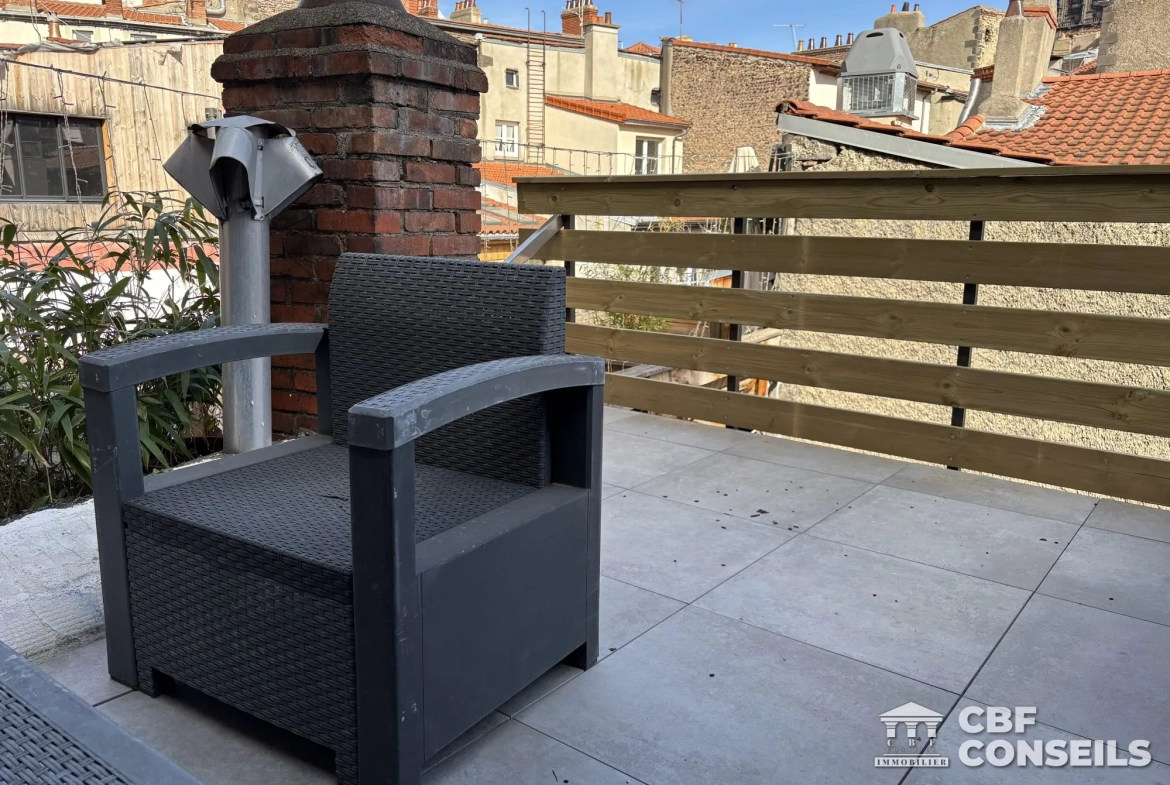 Duplex de 35 m² avec terrasse au cœur de Clermont-Ferrand 
