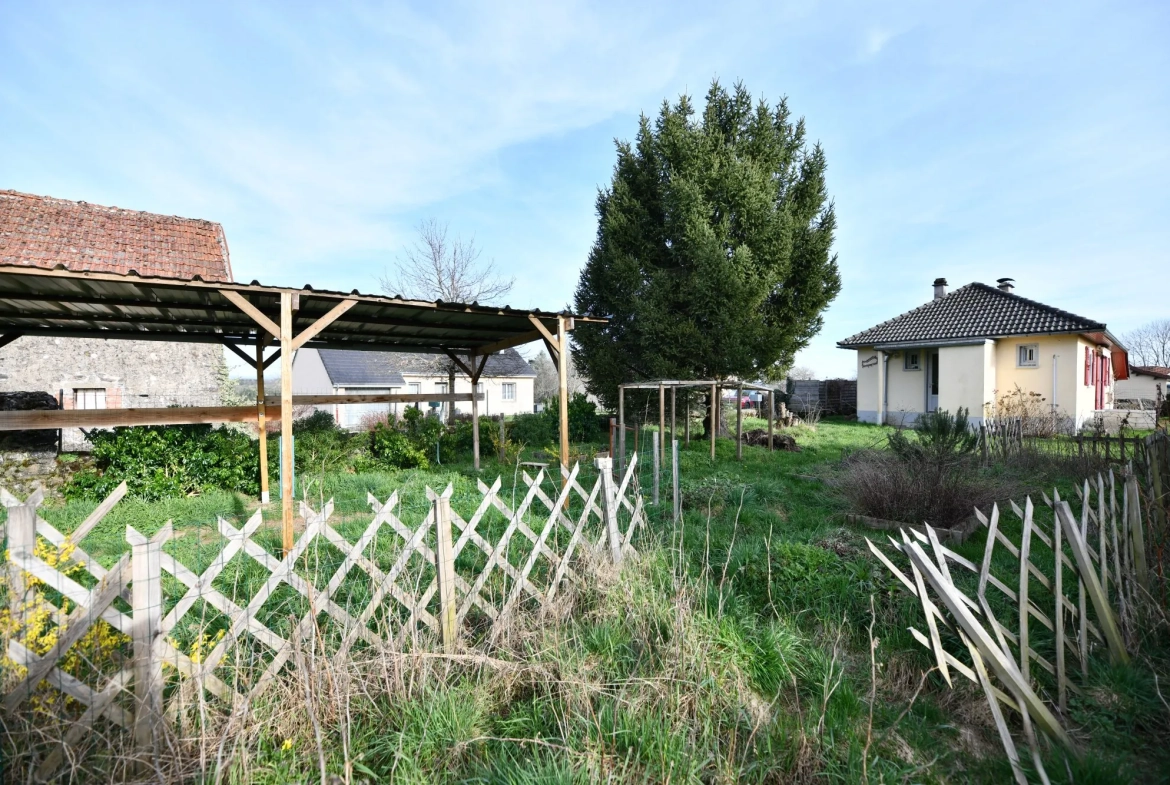 Maison de plain-pied lumineuse avec jardin à Pleaux 