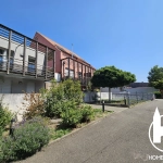 Appartement 2 pièces avec terrasse et stationnement à Strasbourg