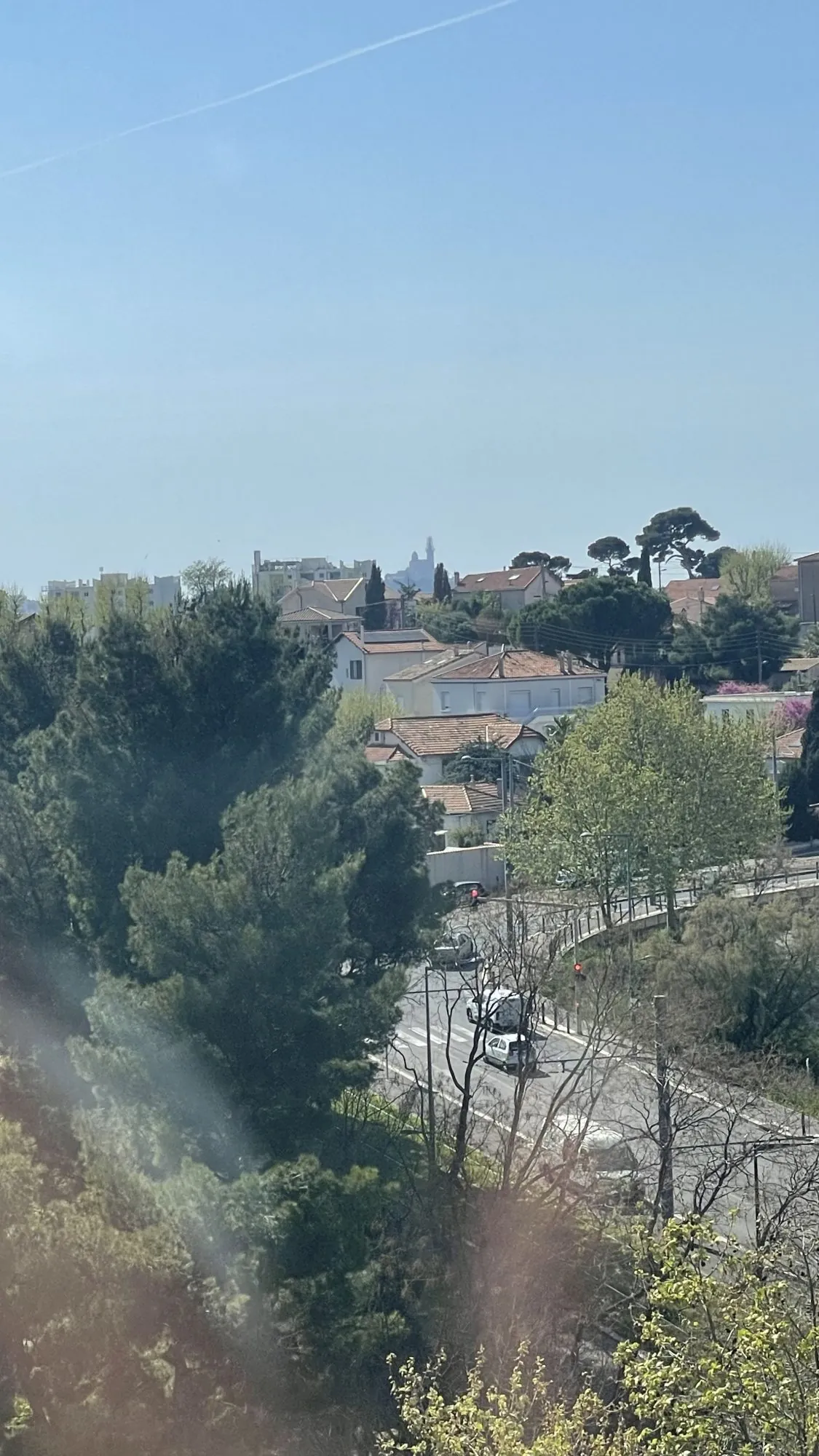 Appartement T4 avec vue mer à Marseille Les Caillols, dernier étage, parking & cave 