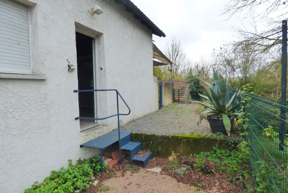 Charmante maison de 55 m² avec terrasse à Fléac, idéale pour investissement 