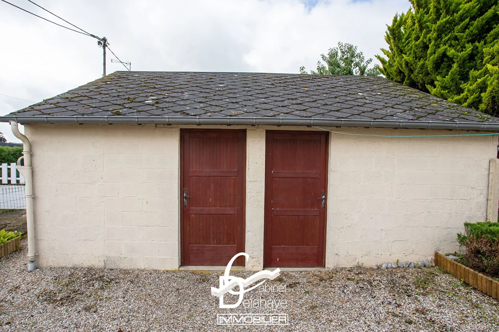Maison à vendre à Woincourt avec 2 chambres et jardin de 157 m² 