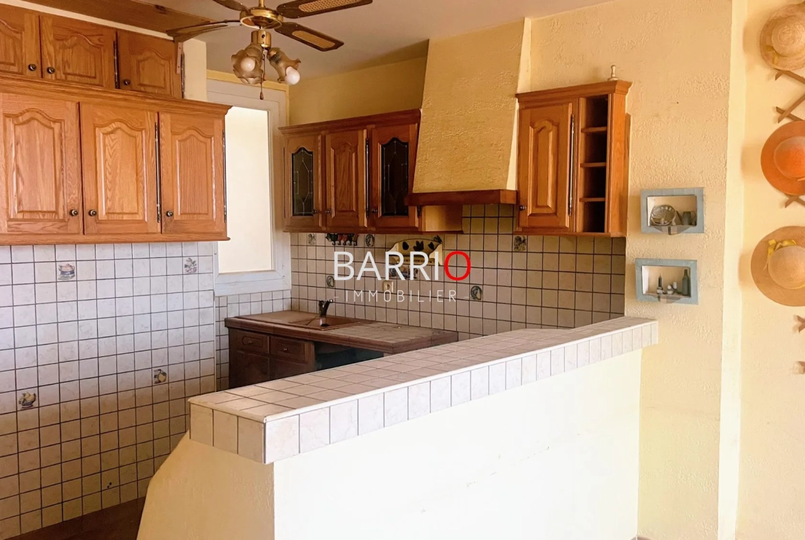 Appartement T3 avec Vue Mer à Port-Vendres - 55 m², proximité commodités 