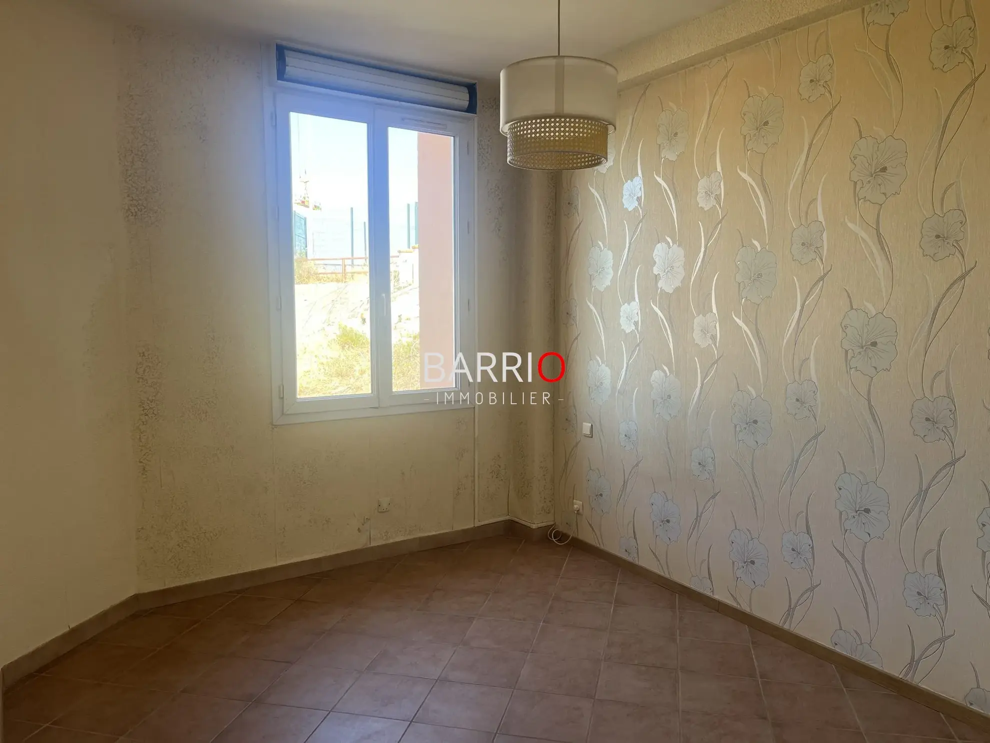 Appartement T3 avec Vue Mer à Port-Vendres - 55 m², proximité commodités 