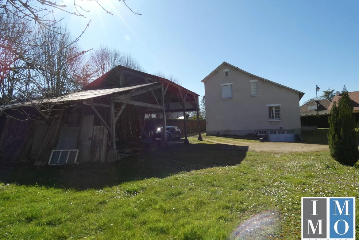 Belle maison familiale de 4 chambres à Sainte Solange proche Bourges 
