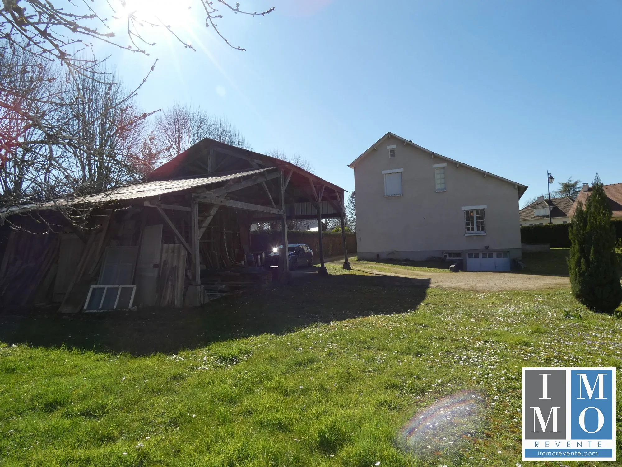 Belle maison familiale de 4 chambres à Sainte Solange proche Bourges 