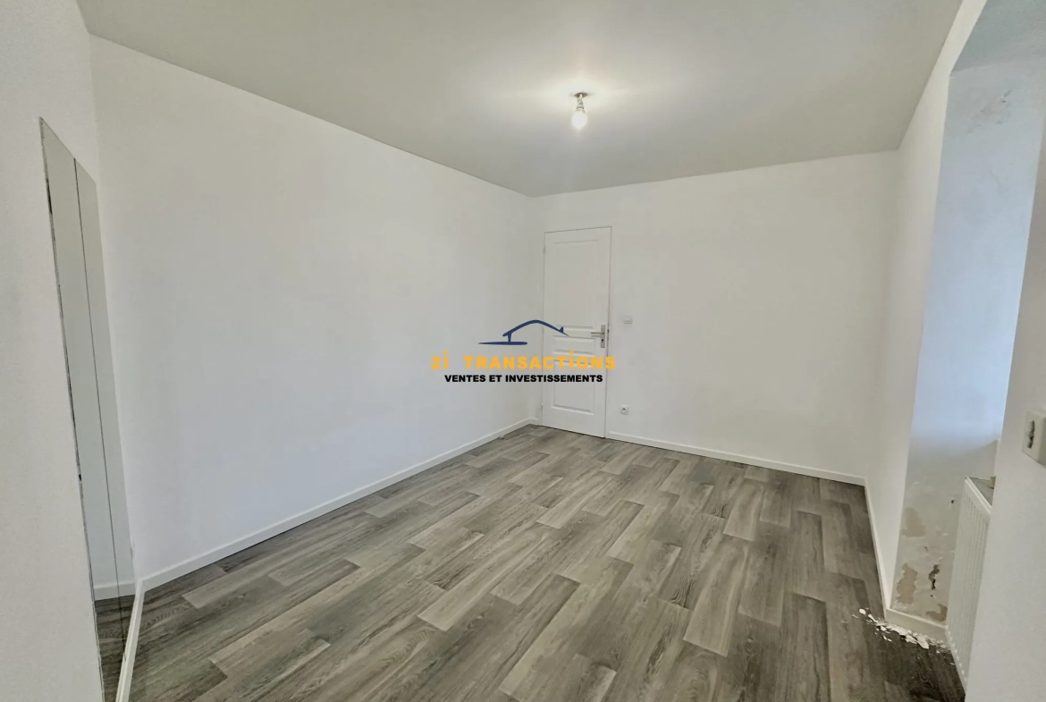 Appartement T4 à vendre à Lorette – 100 m² lumineux et modernisé 