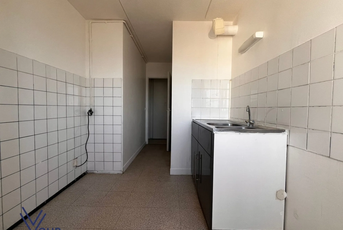 Appartement lumineux de 86 m² à Vénissieux, idéal investissement ou premier achat 