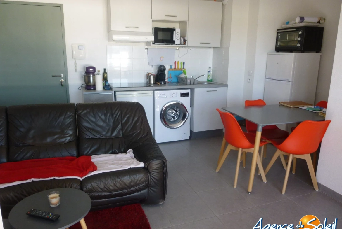 Investissement locatif à Saint-Cyprien : T2 avec parking et terrasse de 36 m² 
