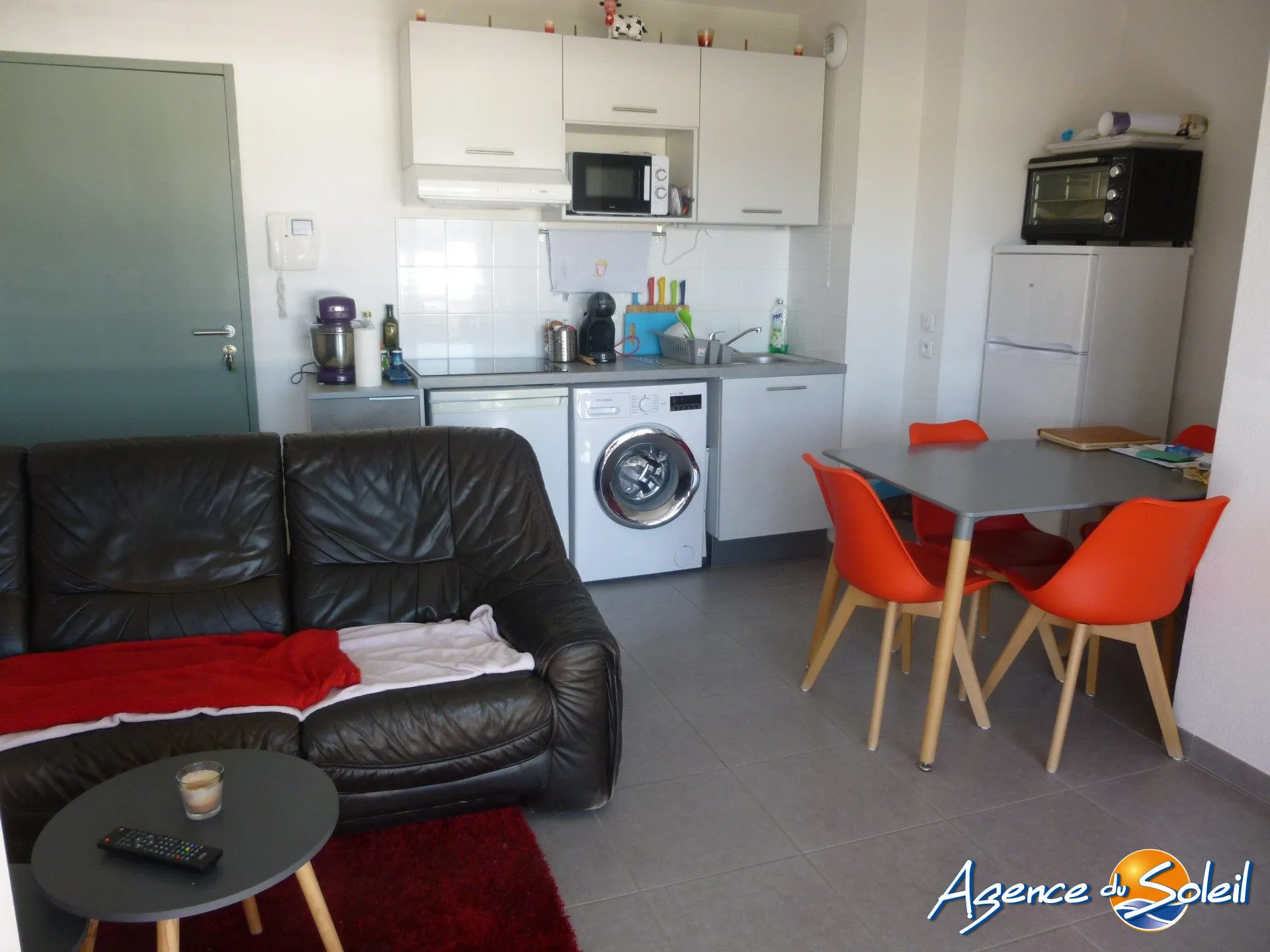 Investissement locatif à Saint-Cyprien : T2 avec parking et terrasse de 36 m² 