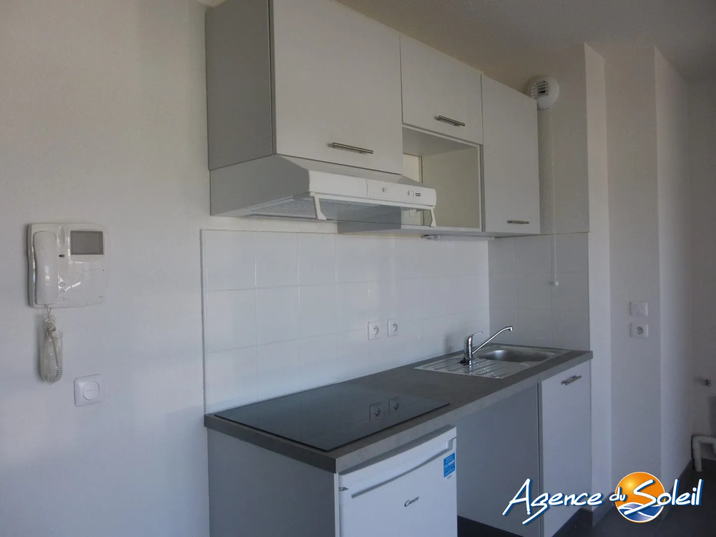 Investissement locatif à Saint-Cyprien : T2 avec parking et terrasse de 36 m² 