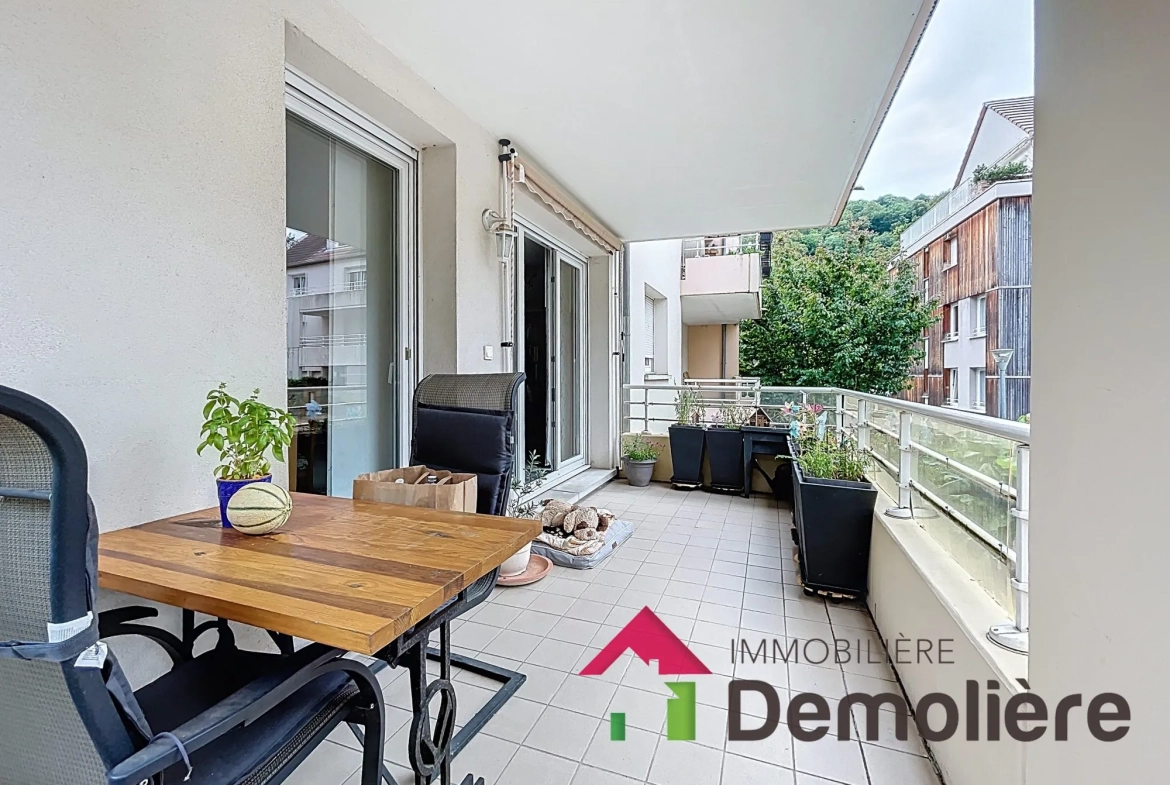Spacieux appartement 3 pièces avec terrasse à Barr, proche toutes commodités 