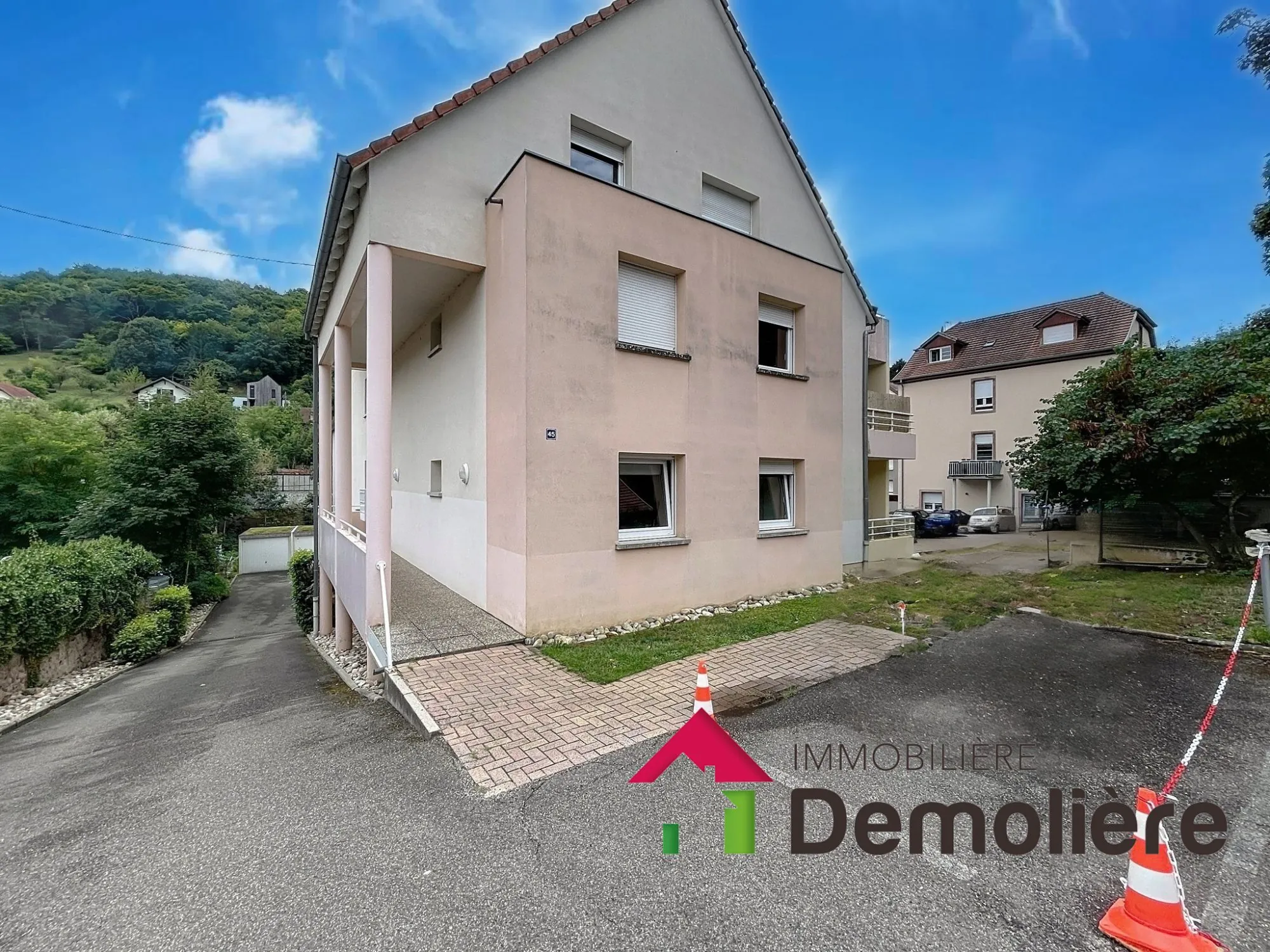 Spacieux appartement 3 pièces avec terrasse à Barr, proche toutes commodités 