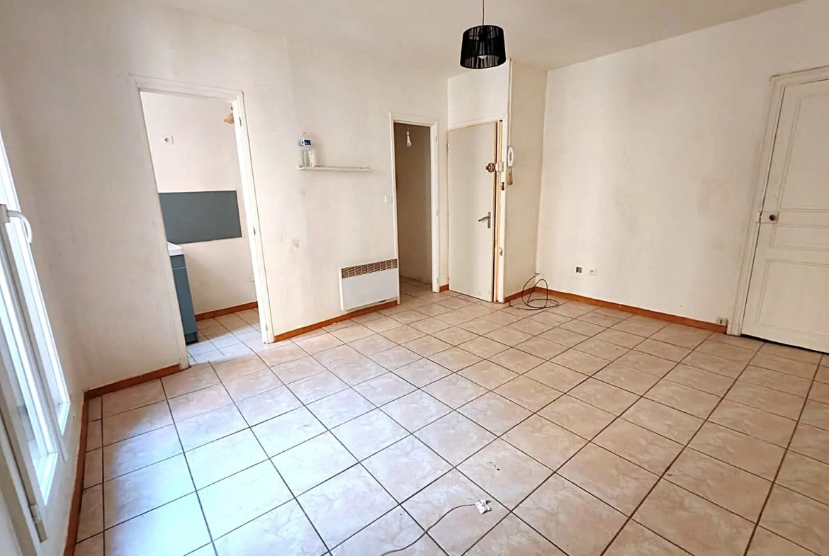 Immeuble de rapport avec 4 studios à Béziers, idéal pour investissement patrimonial 