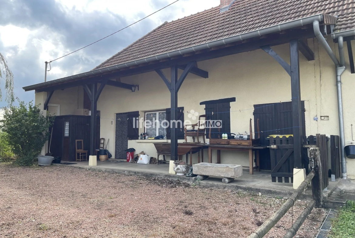 Belle maison de 125 m² avec terrain arboré à Savigny-sur-Seille 