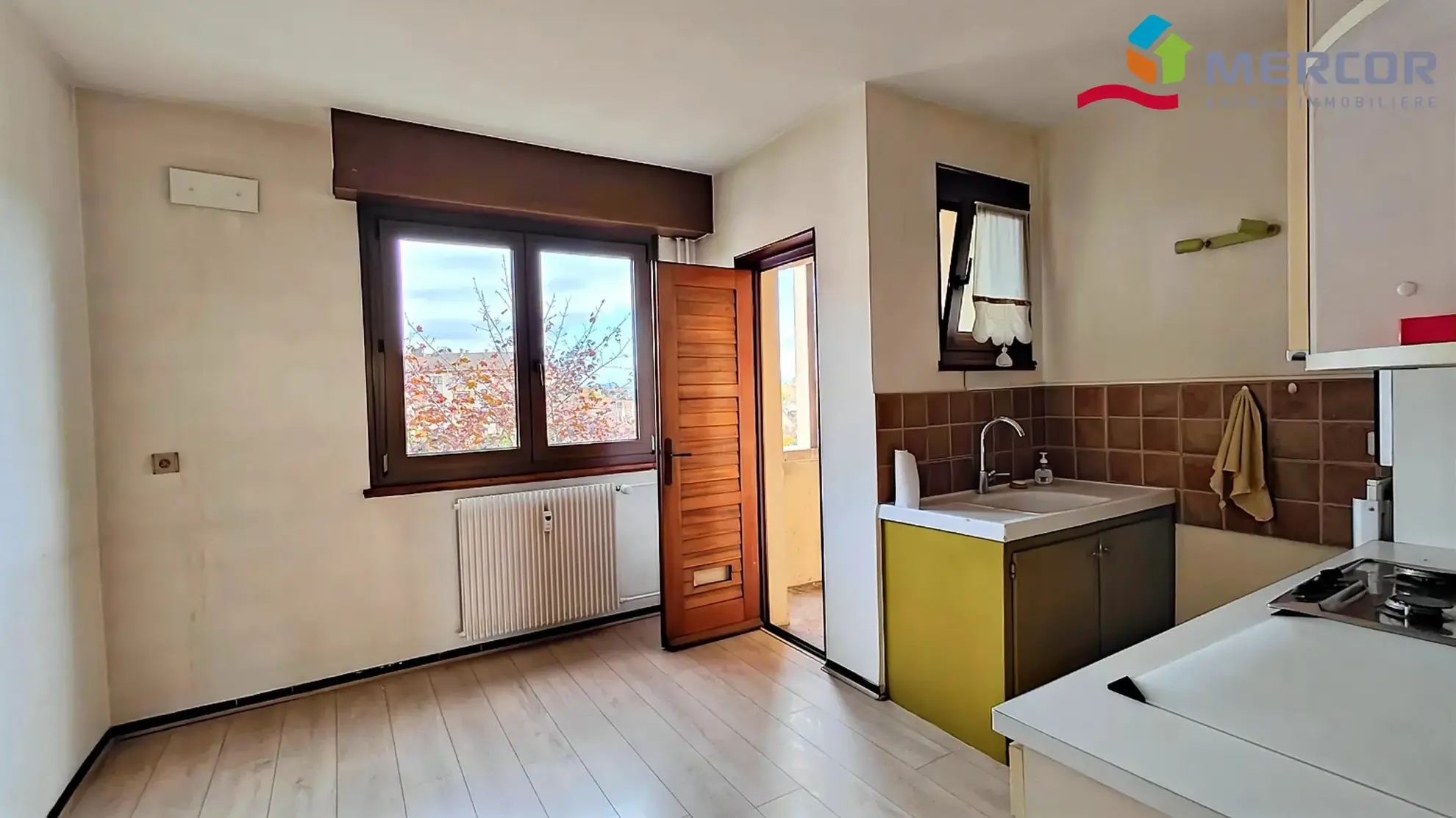 Cuisine indépendante Appartement à rénover de 95 m² à Ostwald – Opportunité à saisir 