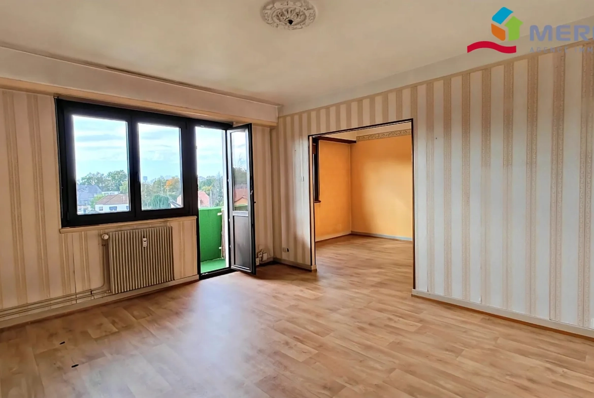 Salon/séjour Appartement à rénover de 95 m² à Ostwald – Opportunité à saisir 