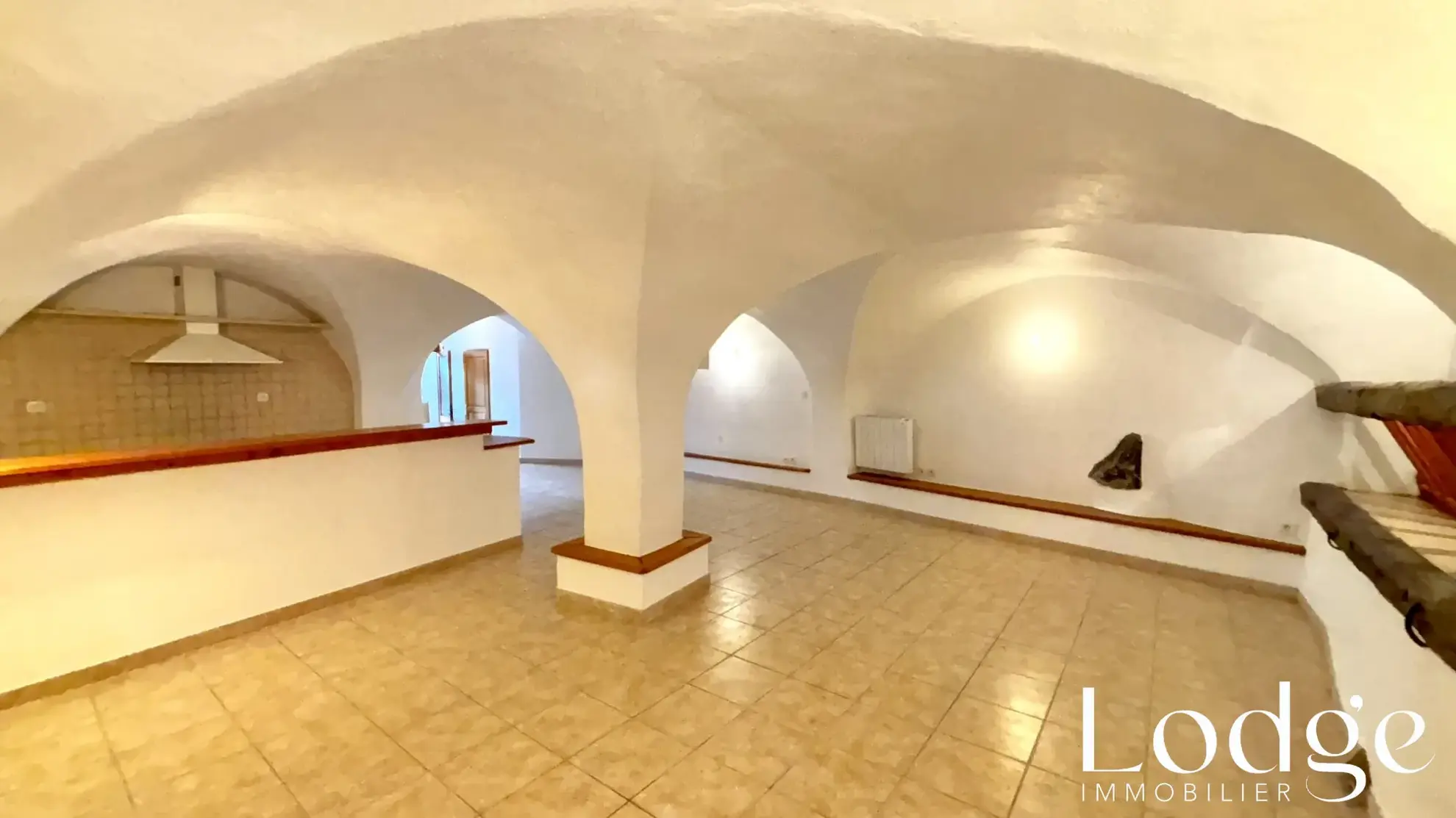 Vente Appartement Type 2 à Puy Saint André avec Jardin Privé 