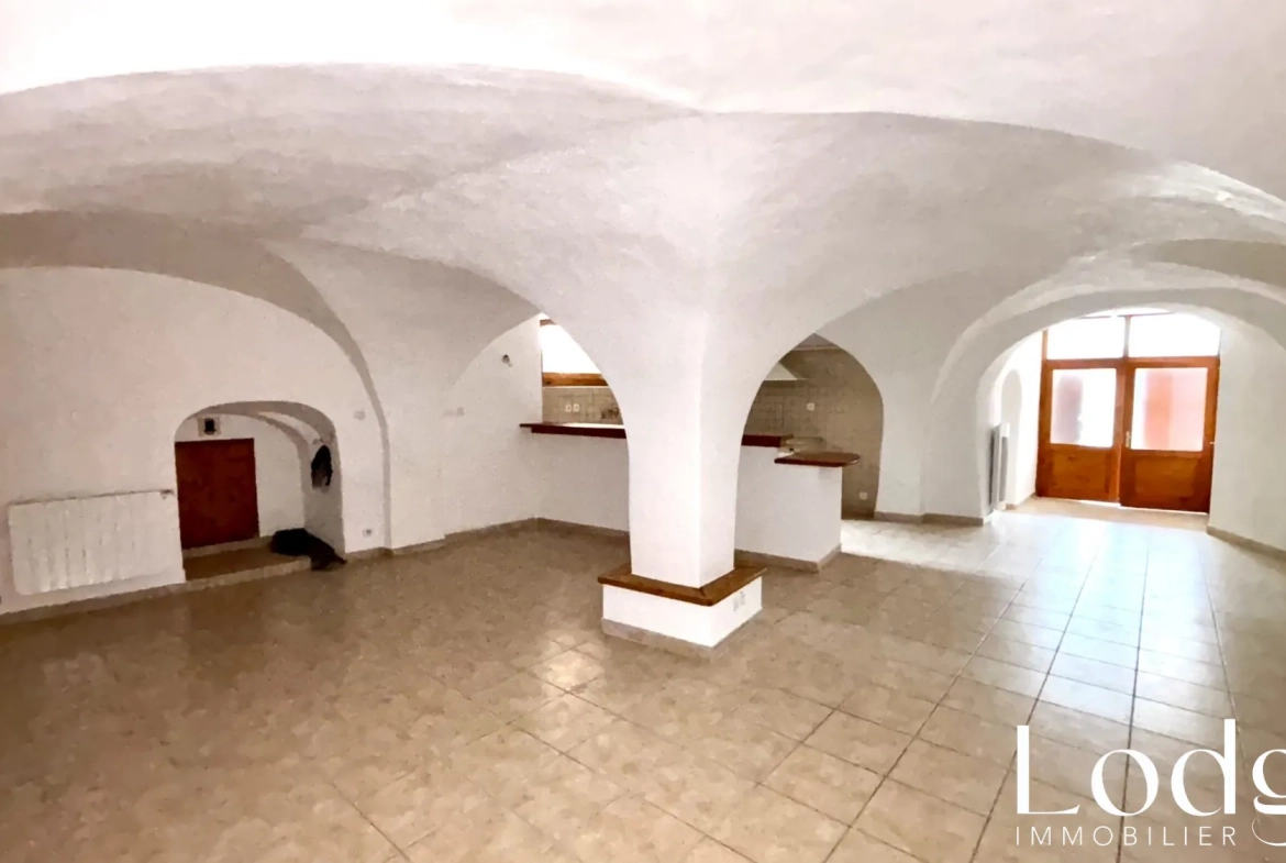 Vente Appartement Type 2 à Puy Saint André avec Jardin Privé 