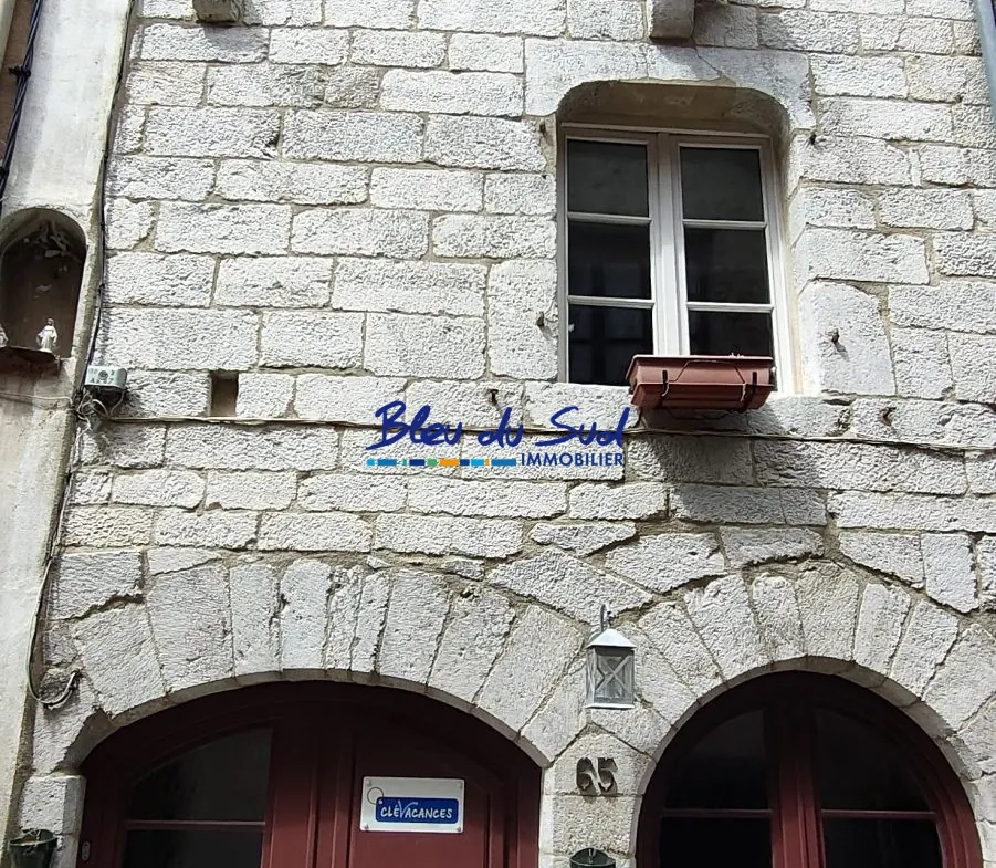 Maison ancienne rénovée avec charme à Villefranche-de-Conflent de 74 m² 