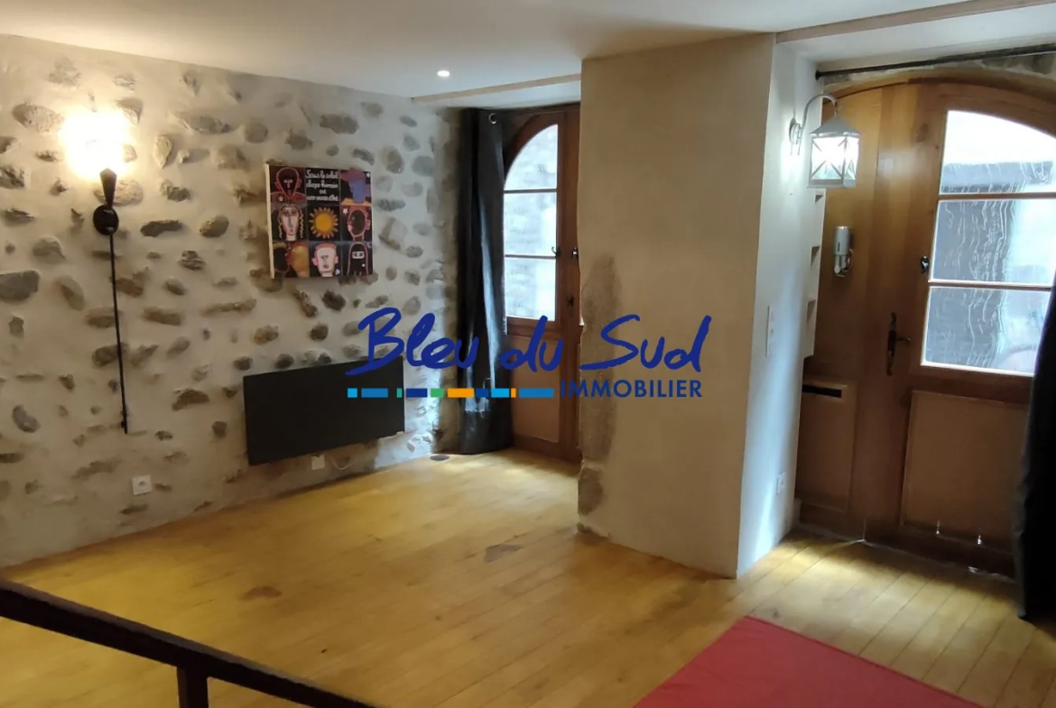 Maison ancienne rénovée avec charme à Villefranche-de-Conflent de 74 m² 