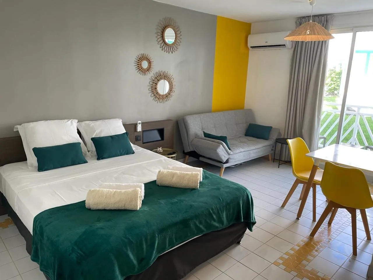 Appartement T1 meublé avec piscine à Saint-François, Guadeloupe 