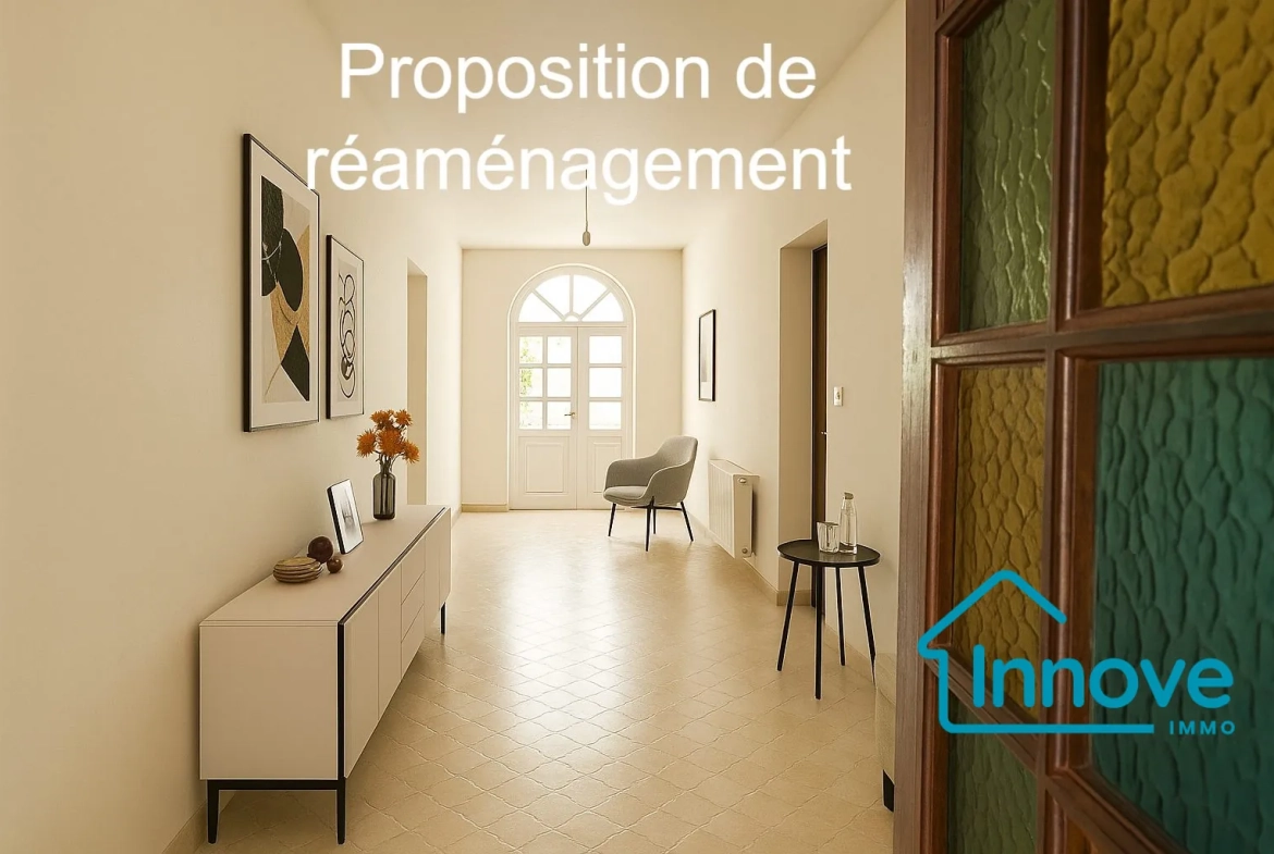 Maison à rénover de 166 m² dans un environnement calme près de Lavit 