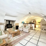 Maison de village lumineuse de 110 m² à Cabrières, proche Nîmes