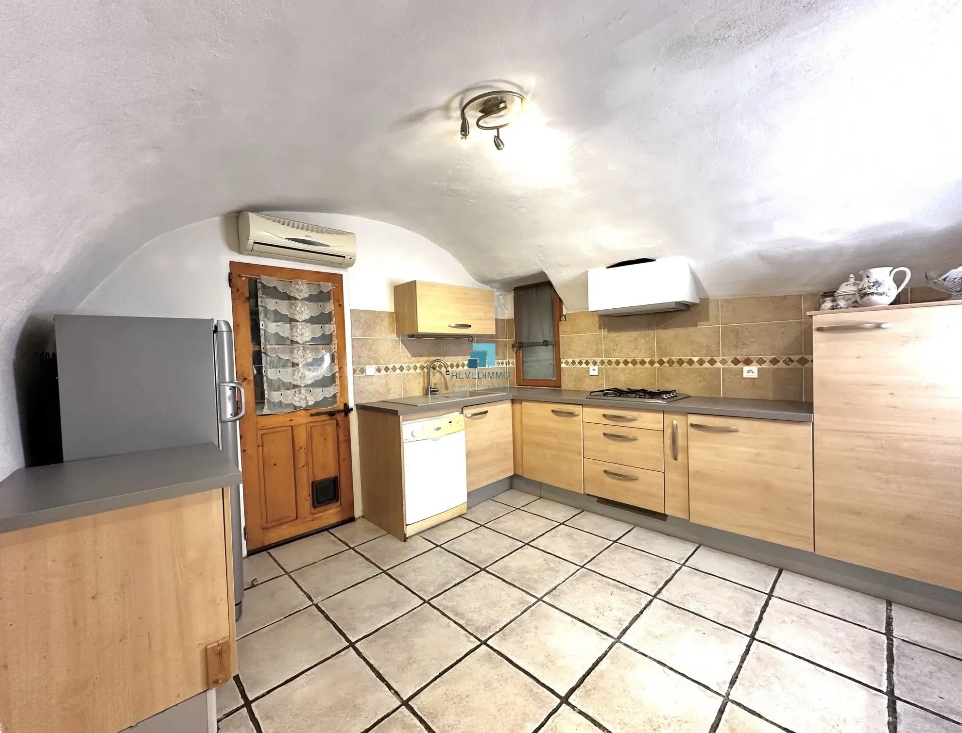 Maison de village lumineuse de 110 m² à Cabrières, proche Nîmes 