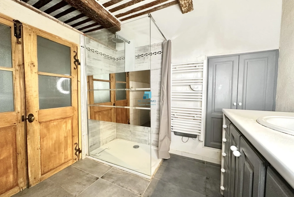 Maison de village lumineuse de 110 m² à Cabrières, proche Nîmes 