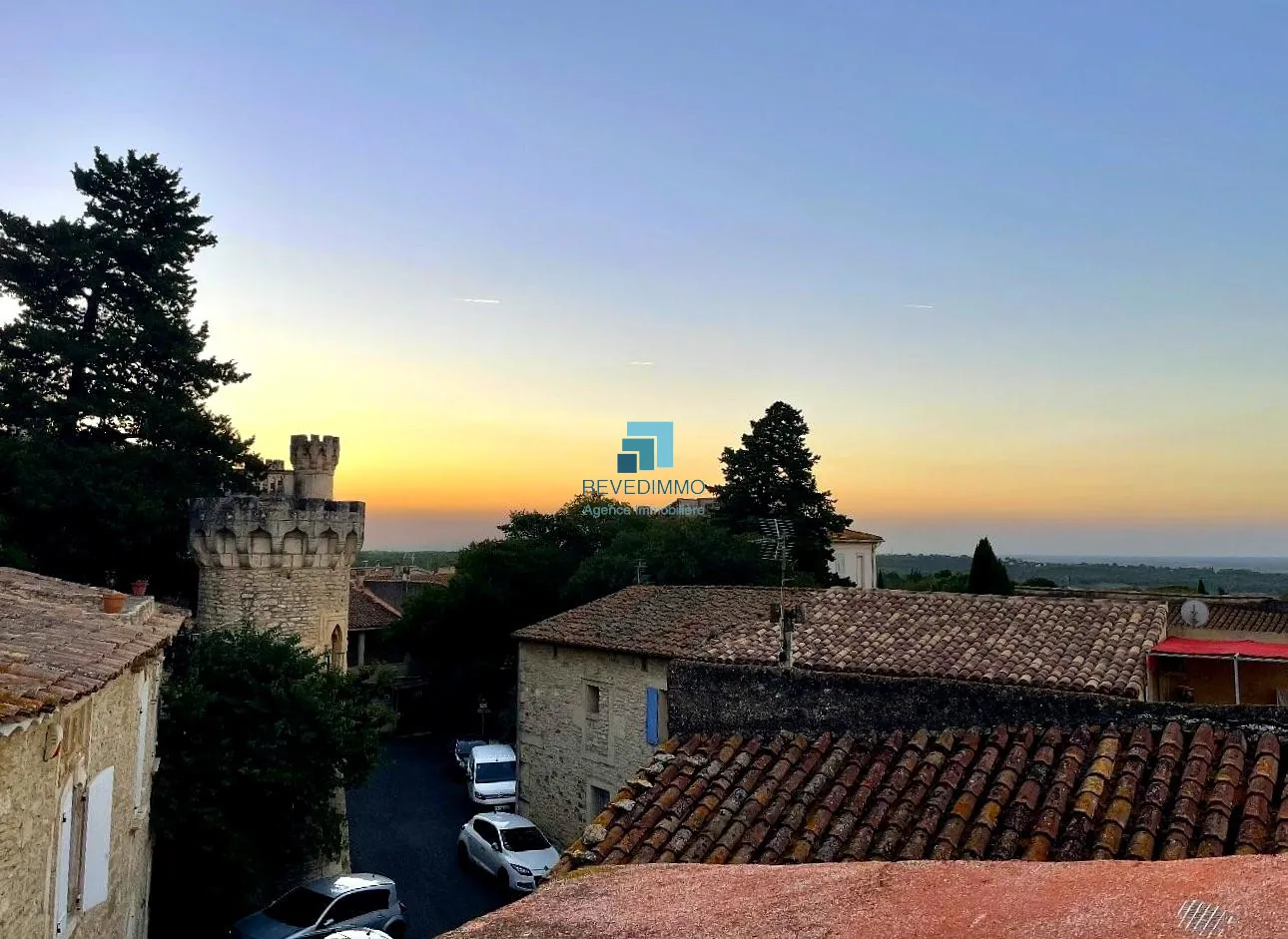 Maison de village lumineuse de 110 m² à Cabrières, proche Nîmes 