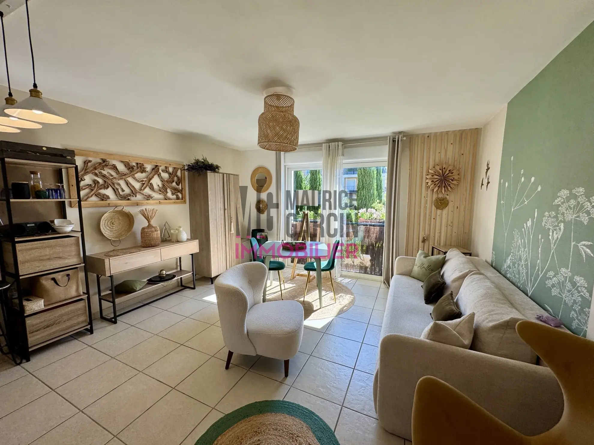 Studio de 30 m² à vendre avec parking privé à Orange 