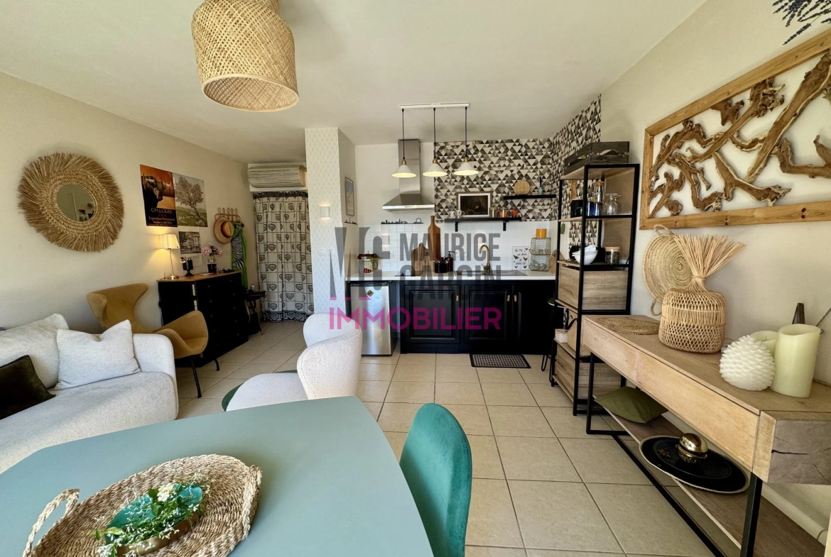 Studio de 30 m² à vendre avec parking privé à Orange 