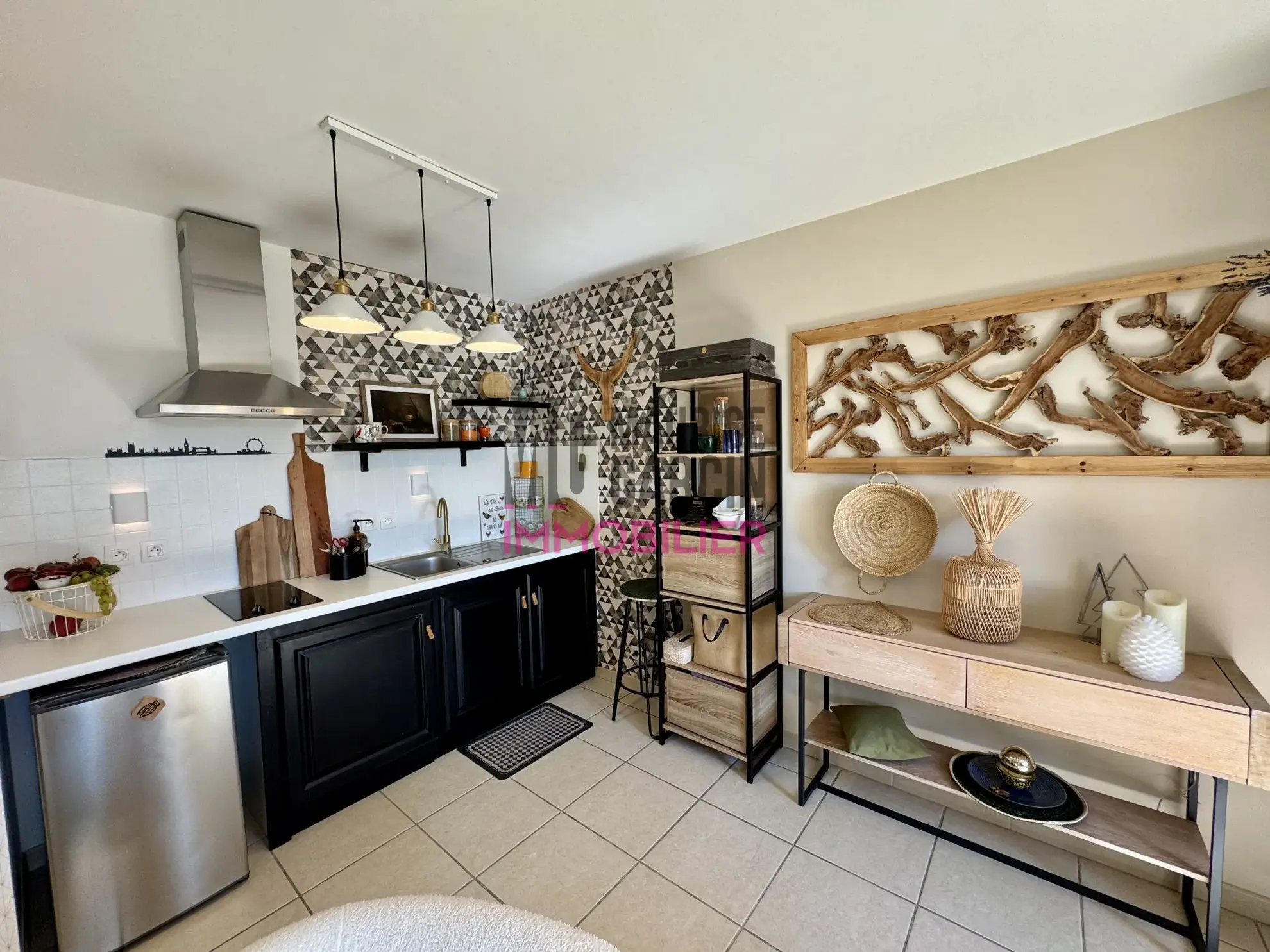 Studio de 30 m² à vendre avec parking privé à Orange 