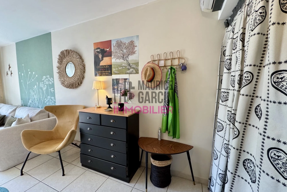 Studio de 30 m² à vendre avec parking privé à Orange 