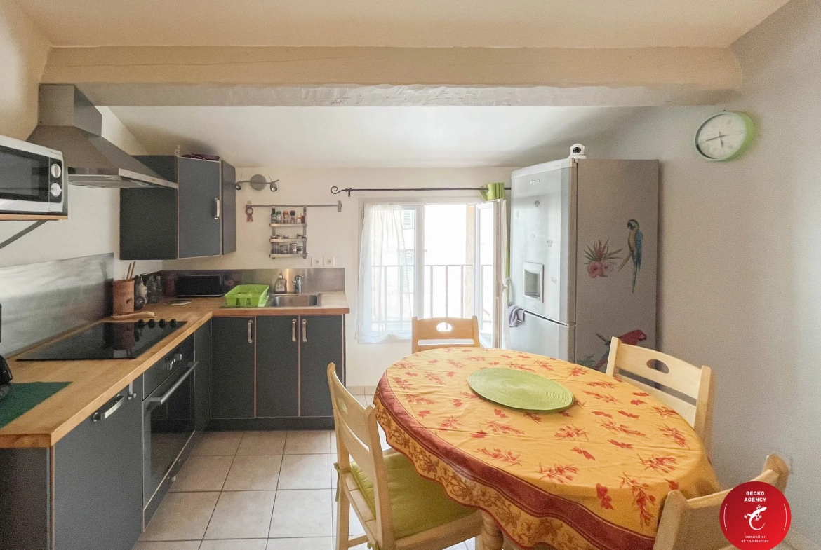 Appartement T2 à Montferrat avec climatisation et sans travaux près de Figanières et Draguignan 