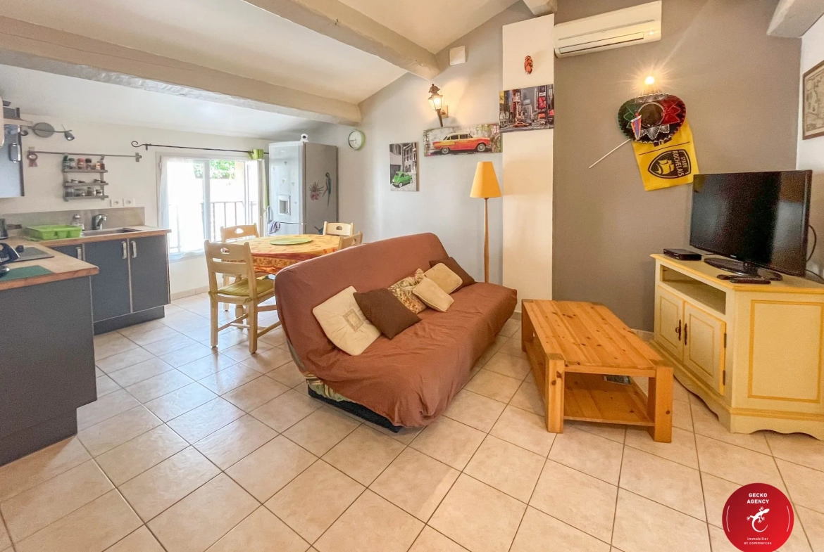Appartement T2 à Montferrat avec climatisation et sans travaux près de Figanières et Draguignan 