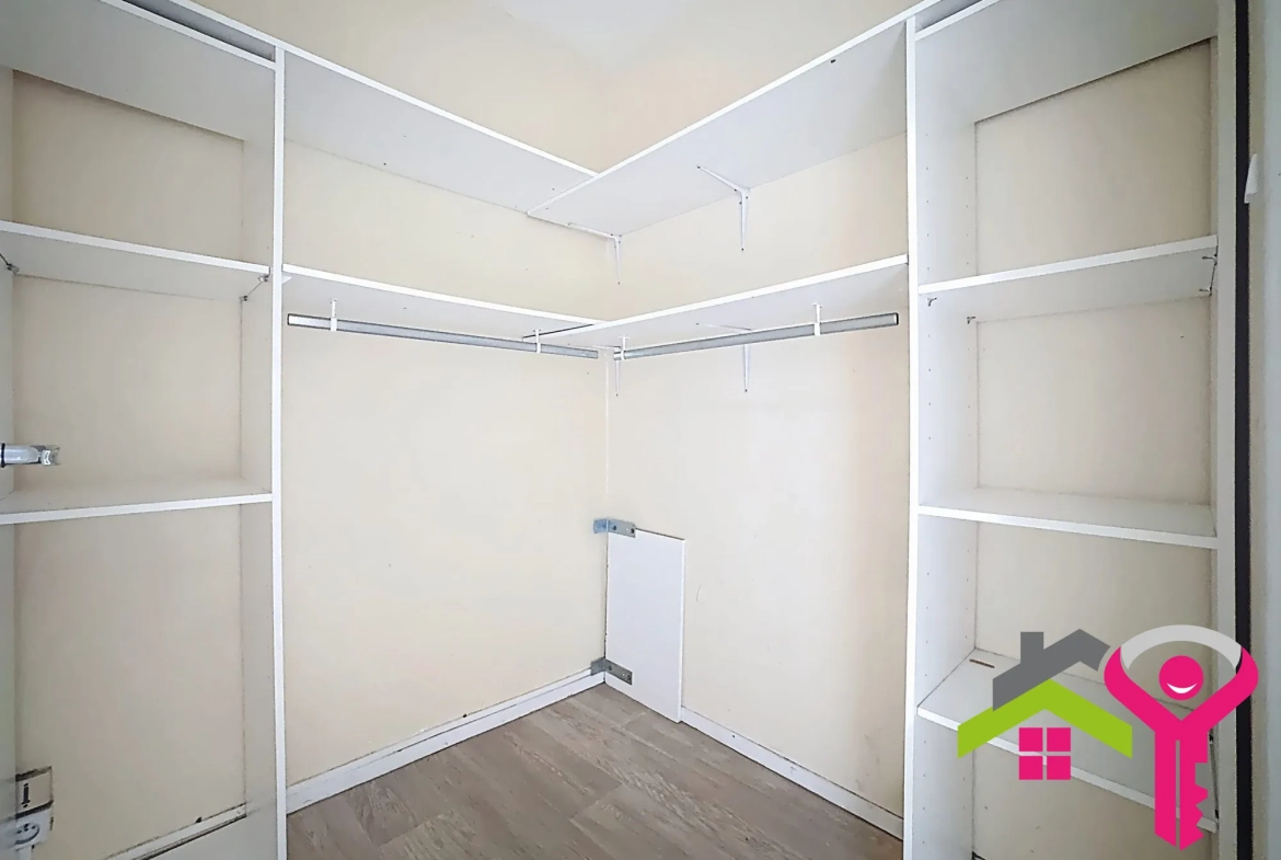 Appartement T3 lumineux avec cave et garage à Raismes - 66,50 m² 