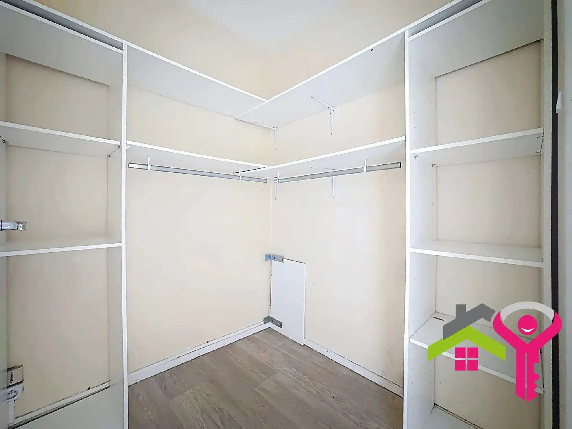 Appartement T3 lumineux avec cave et garage à Raismes - 66,50 m² 